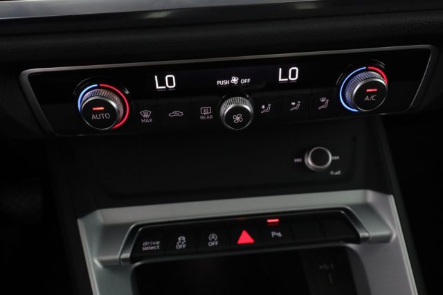 AUDI Q3 usata 11
