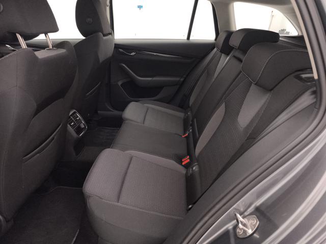 SKODA Octavia usata, con Leve al volante