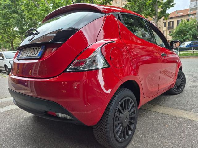 LANCIA Ypsilon usata, con ESP
