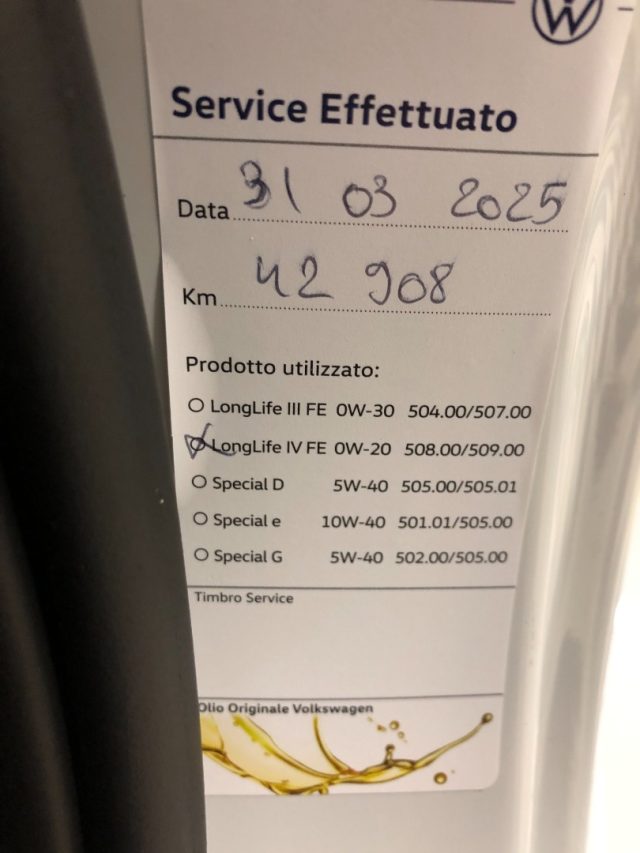 VOLKSWAGEN up! usata, con Telecamera per parcheggio assistito