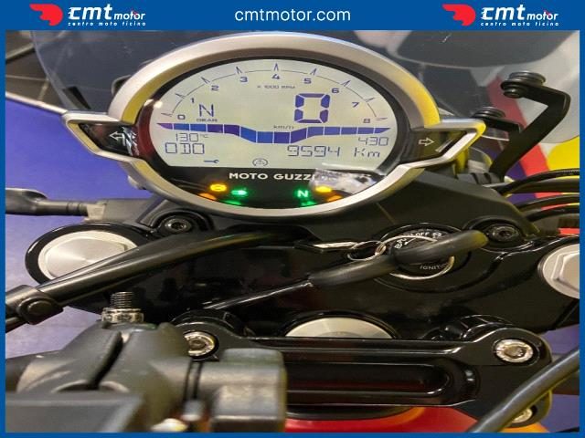 MOTO GUZZI V7 usata 4