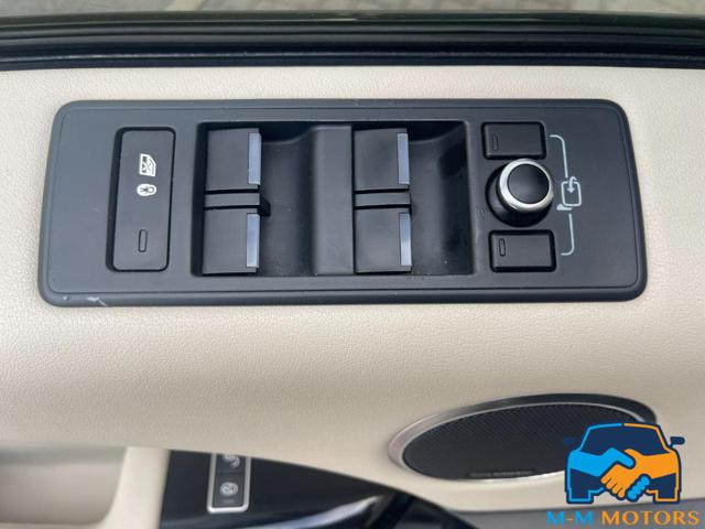 LAND ROVER Range Rover Sport usata, con Sistema di navigazione