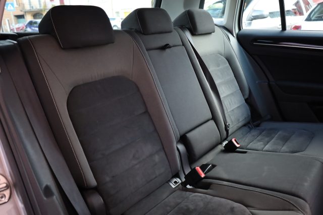 VOLKSWAGEN Golf Sportsvan usata 80