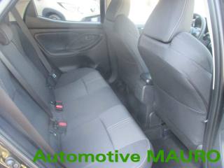 TOYOTA Yaris usata, con Airbag testa