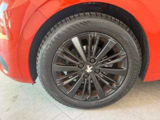 PEUGEOT 208 usata 3