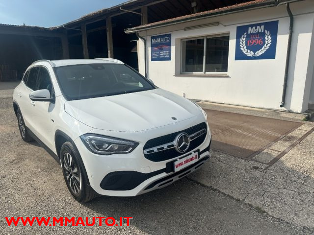 MERCEDES-BENZ GLA 250 usata, con Airbag
