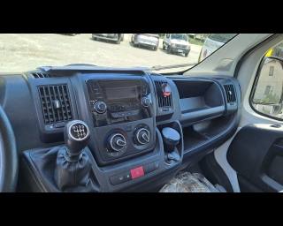 PEUGEOT Boxer usata, con Servosterzo