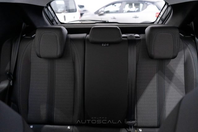PEUGEOT 208 usata, con Volante multifunzione