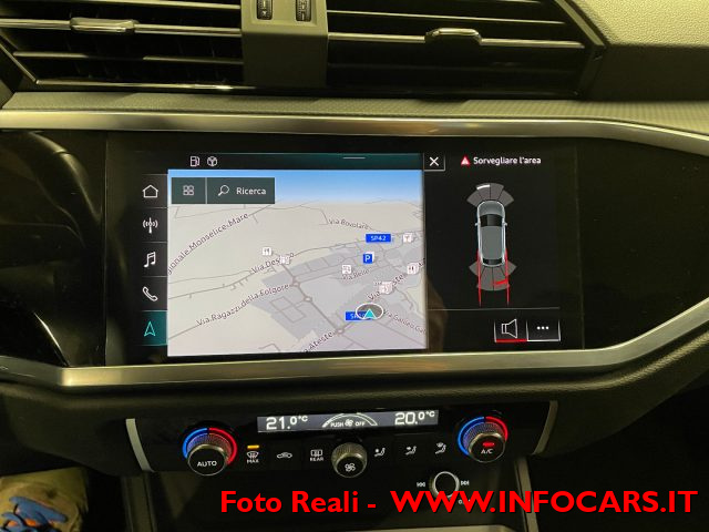 AUDI Q3 usata, con Sensori di parcheggio anteriori