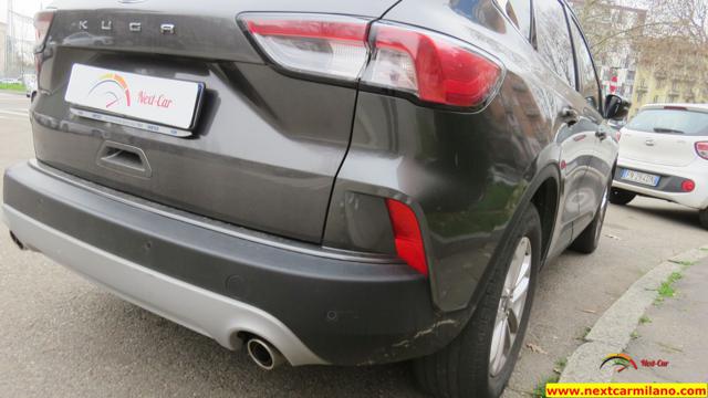 FORD Kuga usata, con Sensori di parcheggio posteriori