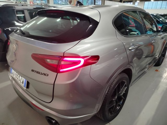 ALFA ROMEO Stelvio usata, con Climatizzatore