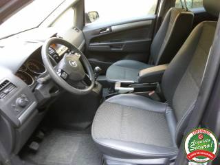 OPEL Zafira usata, con Controllo automatico clima