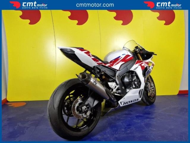 HONDA CBR 1000 RR usata 3