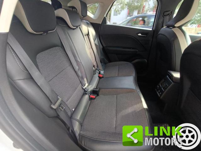 RENAULT Captur usata, con Park Distance Control