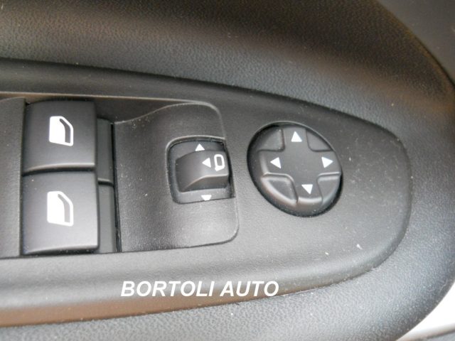 JEEP Avenger usata, con Specchietti laterali elettrici