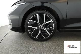 VOLKSWAGEN Golf usata, con Sensore di pioggia