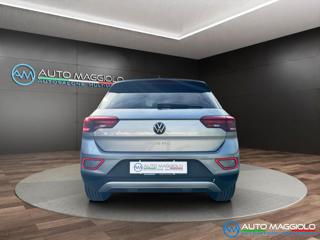 VOLKSWAGEN T-Roc usata, con Autoradio