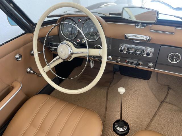 MERCEDES-BENZ 190 usata 9
