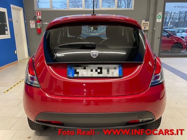 LANCIA Ypsilon usata, con ESP