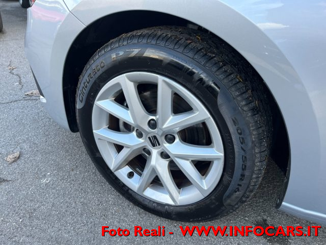 SEAT Leon usata, con Autoradio digitale