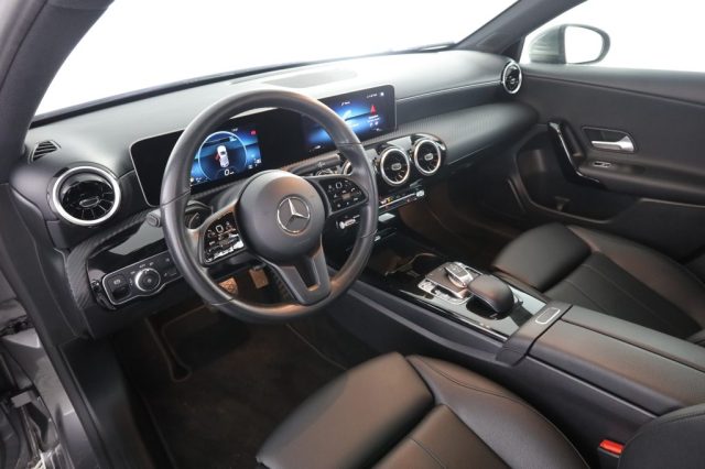 MERCEDES-BENZ A 180 usata 0