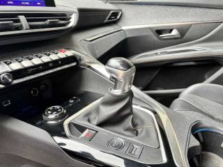 PEUGEOT 3008 usata, con Sedile posteriore sdoppiato
