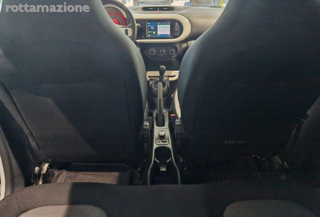 RENAULT Twingo usata, con Park Distance Control