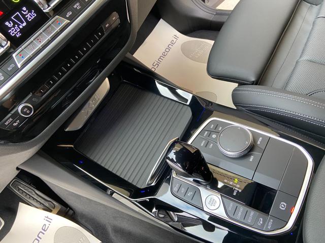 BMW X3 usata, con Riconoscimento dei segnali stradali