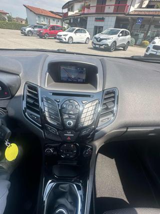 FORD Fiesta usata, con Bluetooth
