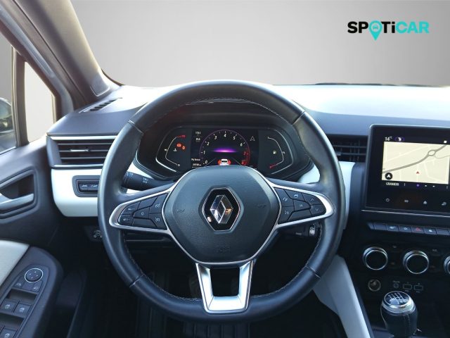 RENAULT Clio usata, con Servosterzo