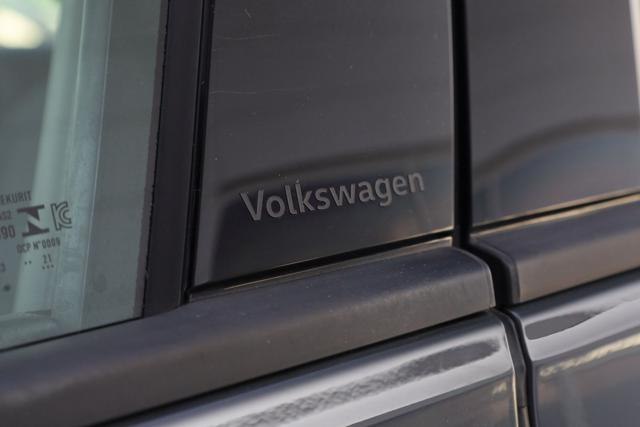 VOLKSWAGEN Golf usata, con Fari LED