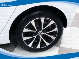 RENAULT Clio usata, con Park Distance Control
