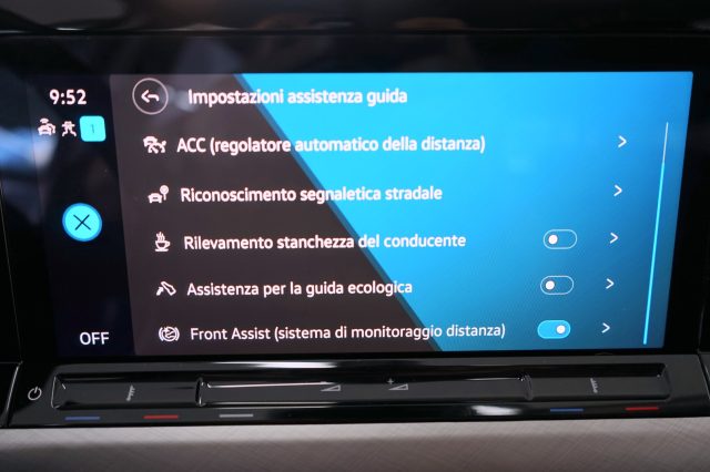 VOLKSWAGEN Golf usata, con Park Distance Control