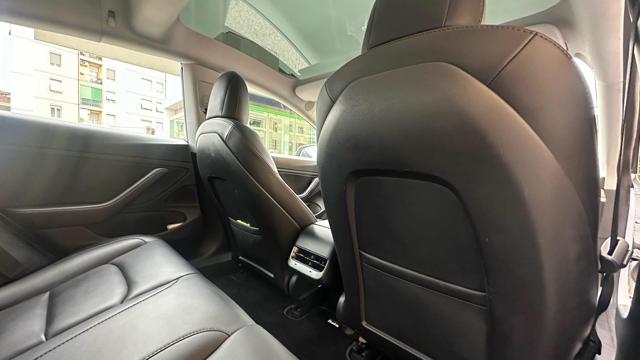 TESLA Model 3 usata, con Sedile posteriore sdoppiato