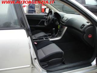 SUBARU Legacy usata 12