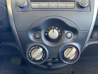 NISSAN Micra usata, con USB