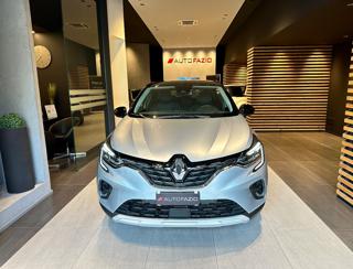 RENAULT Captur usata, con Autoradio digitale