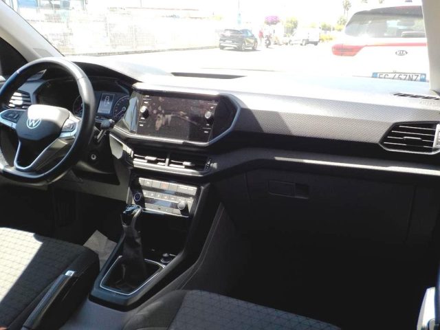 VOLKSWAGEN T-Cross usata, con Park Distance Control
