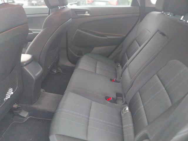 HYUNDAI Tucson usata 28