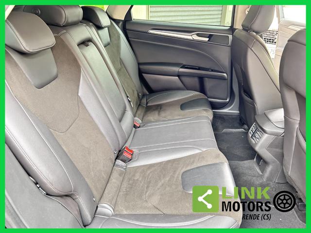 FORD Mondeo usata, con Sensori di parcheggio anteriori