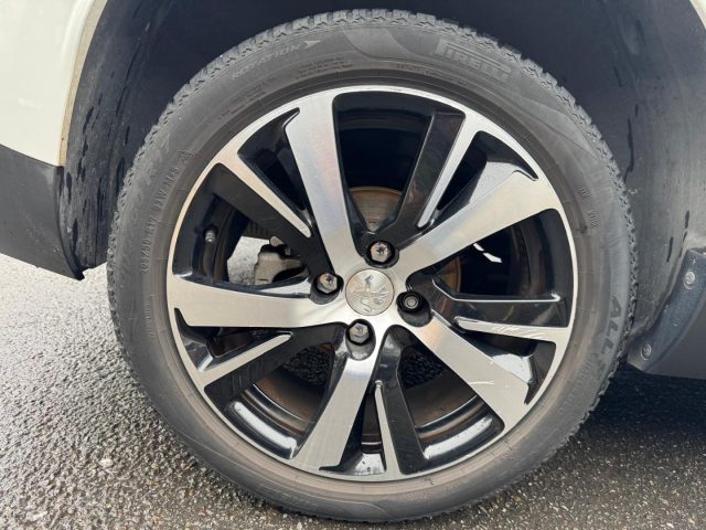 PEUGEOT 2008 usata, con Bluetooth