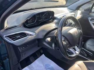 PEUGEOT 2008 usata, con Boardcomputer