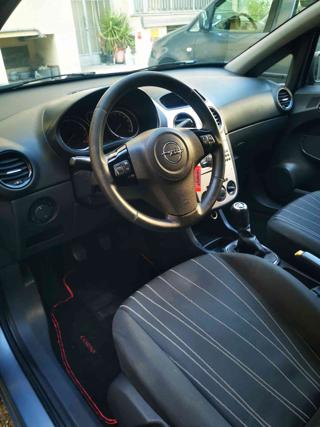 OPEL Corsa usata, con Controllo trazione