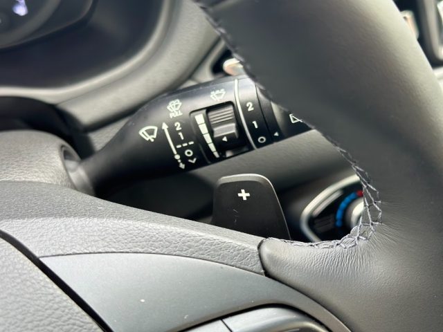 HYUNDAI i30 usata, con Volante in pelle