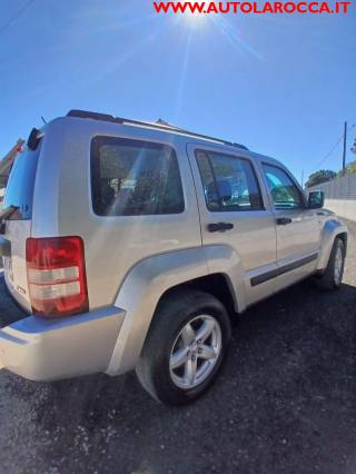 JEEP Cherokee usata, con Autoradio