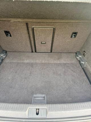 VOLKSWAGEN Golf usata, con Climatizzatore