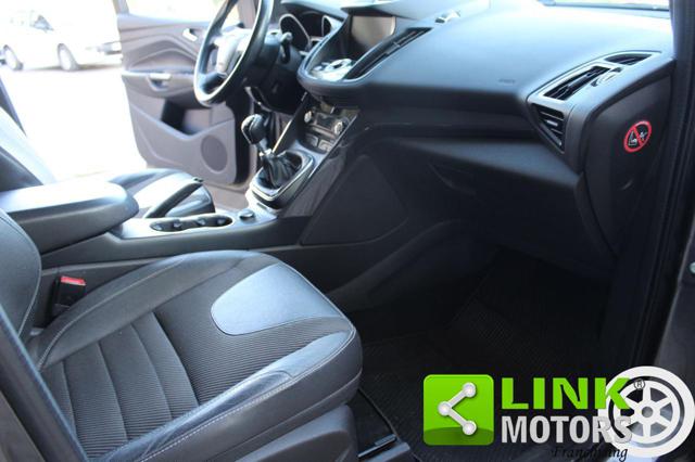FORD Kuga usata, con Boardcomputer