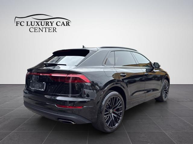AUDI Q8 usata, con Autoradio