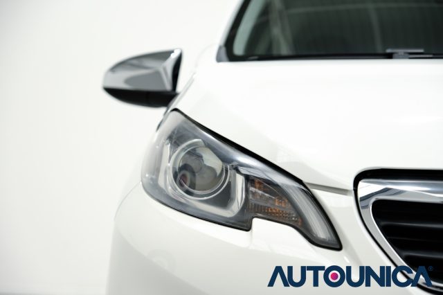 PEUGEOT 108 usata, con Touch screen
