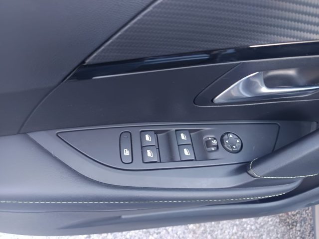 PEUGEOT 208 usata, con Servosterzo